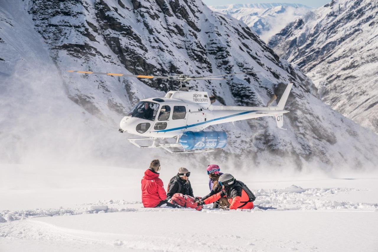 Minaret Station Alpine Lodge ワナカ エクステリア 写真